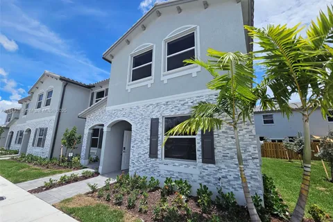 115 SE 11 AVE # 115, Florida City FL 33034