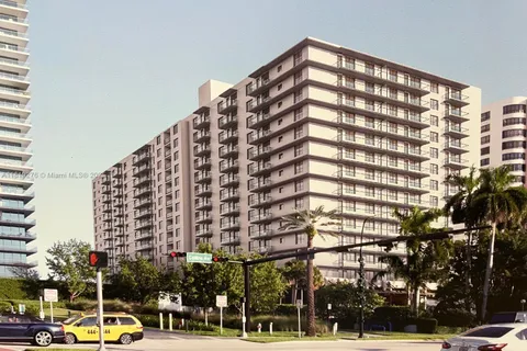 10185 Collins Ave # 609, Bal Harbour FL 33154