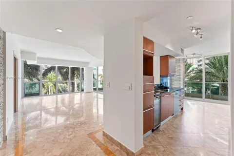 1331 Brickell Bay Dr # 308, Miami FL 33131