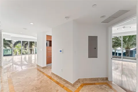 1331 Brickell Bay Dr # 308, Miami FL 33131