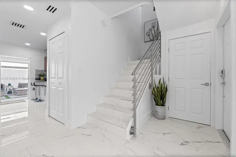 18062 NW 74th Ct, Hialeah FL 33015