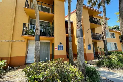 10717 Cleary Blvd # 207, Plantation FL 33324