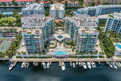 3131 NE 188 TH # 707, Aventura FL 33180