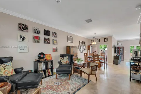 21497 SW 85th Ave, Cutler Bay FL 33189