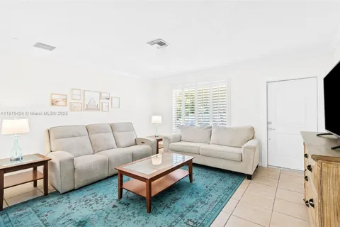 1760 SW 32nd Ct, Fort Lauderdale FL 33315