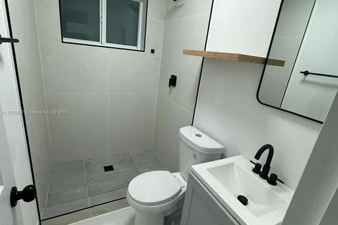516 NW 18th Ave, Fort Lauderdale FL 33311