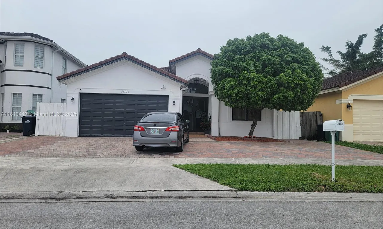 24101 SW 107th Ave, Homestead FL 33032