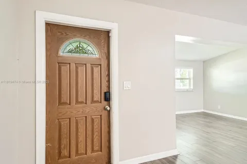 5208 SW 91st Ter, Cooper City FL 33328
