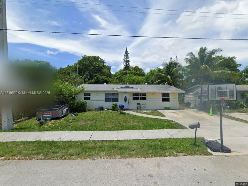 2311 NW 27th Ave, Fort Lauderdale FL 33311