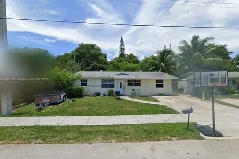 2311 NW 27th Ave, Fort Lauderdale FL 33311
