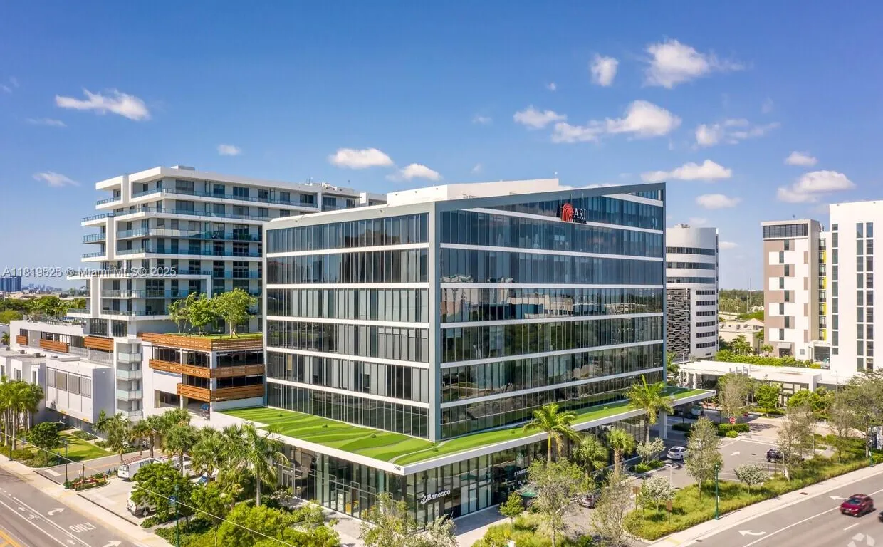 2980 NE 207th St # 501, Aventura FL 33180