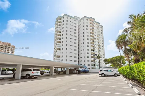 1500 S Ocean Blvd # 1203, Lauderdale By The Sea FL 33062