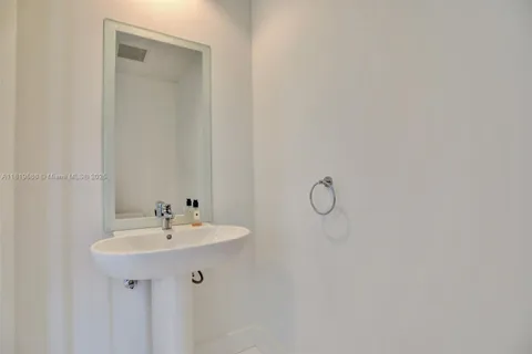 1100 Biscayne Blvd # 3002, Miami FL 33132