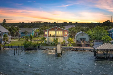 16 VIP Island Unit B, Grant Valkaria FL 32949