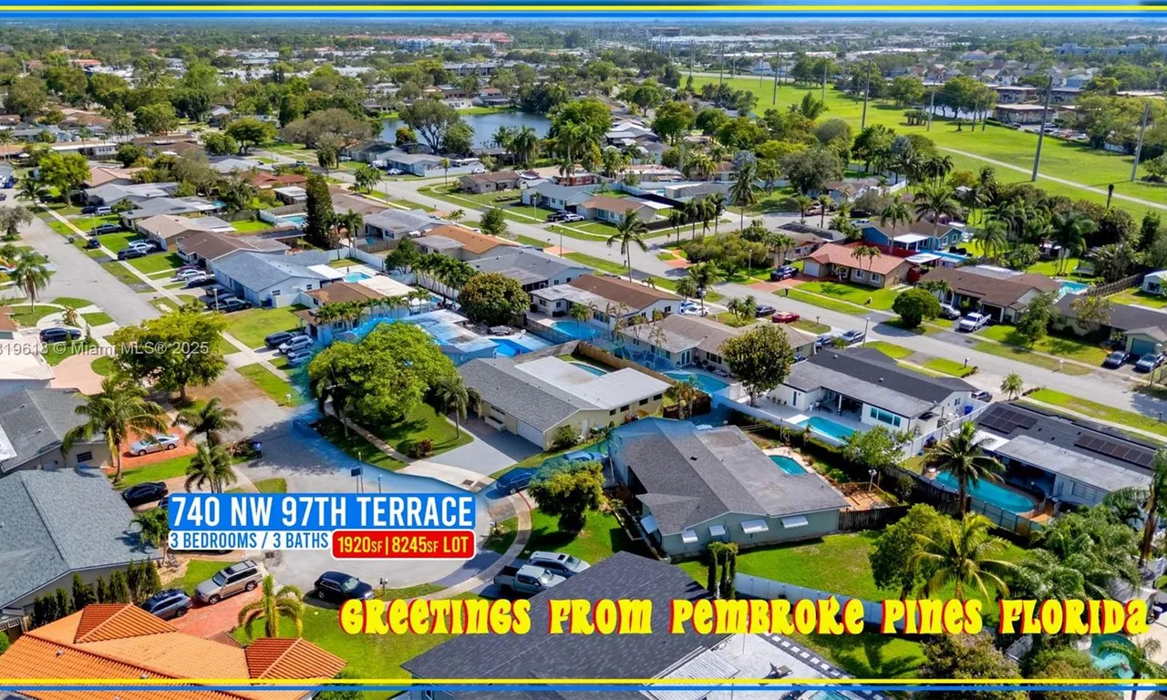 740 NW 97th Ter, Pembroke Pines FL 33024