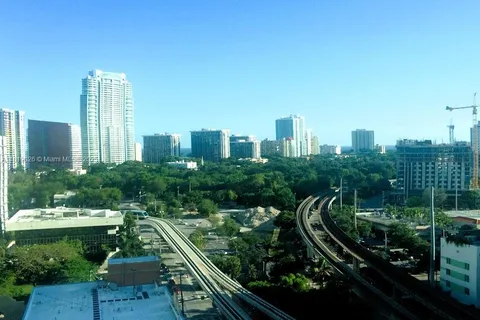 79 SW 12 ST, Miami FL 33130