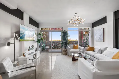 3250 NE 1st Ave # 550, Miami FL 33137