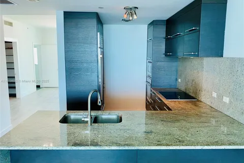 900 Biscayne Blvd # 2609, Miami FL 33132