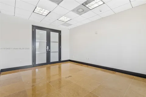 3850 Bird Rd # 1002, Miami FL 33146