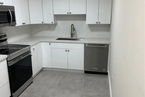 10090 NW 80th Ct # 1421, Hialeah Gardens FL 33016