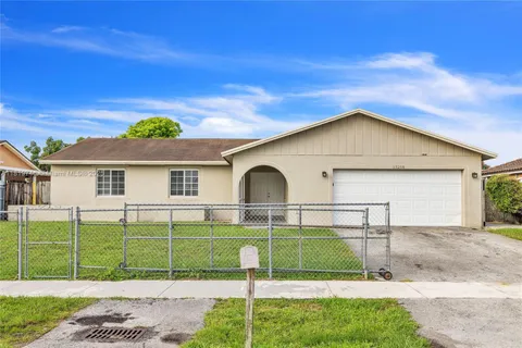 13218 SW 256th Ter, Homestead FL 33032