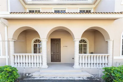 27961 SW 140th Ave, Homestead FL 33032