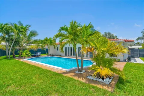 1540 SE 23rd Ave, Pompano Beach FL 33062