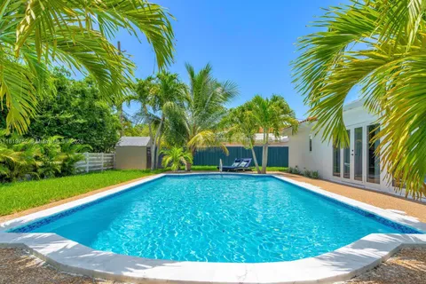 1540 SE 23rd Ave, Pompano Beach FL 33062