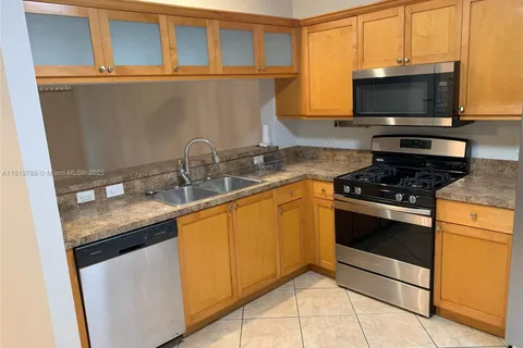 10911 Jewel Box Ln, Tamarac FL 33321