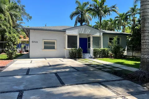 5703 SW 83rd St, South Miami FL 33143
