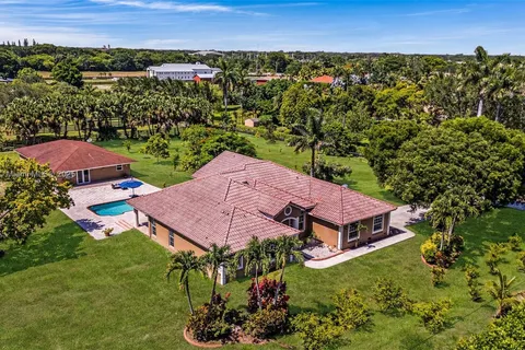 12851 Luray Rd, Southwest Ranches FL 33330