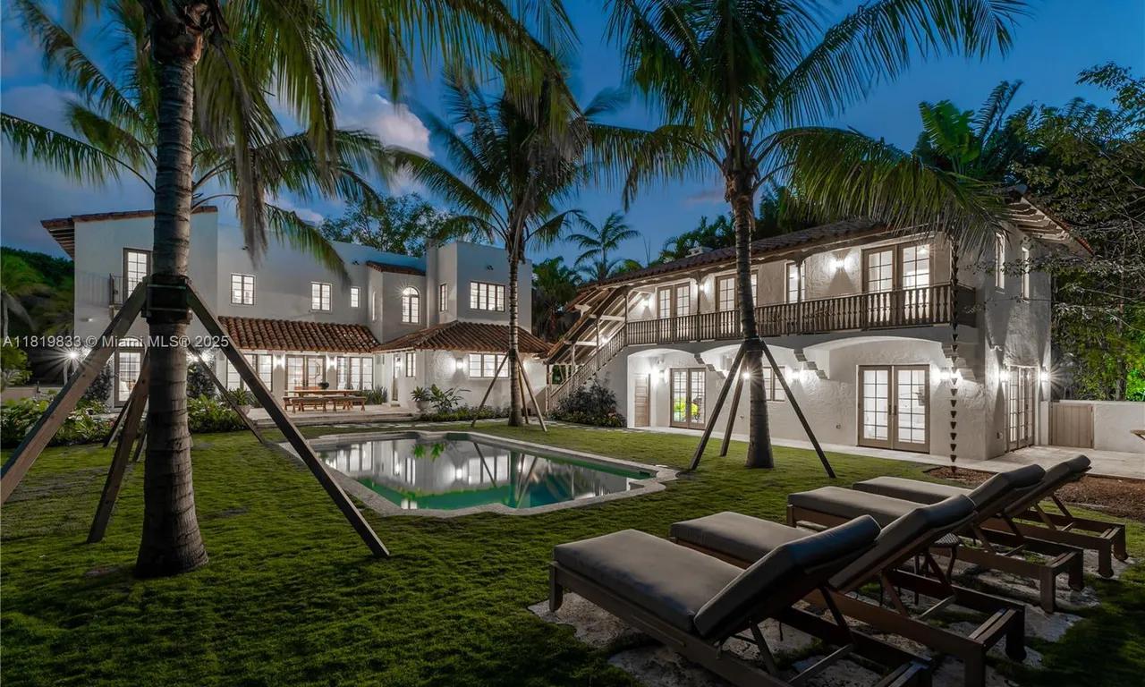 1225 N Greenway Dr, Coral Gables FL 33134