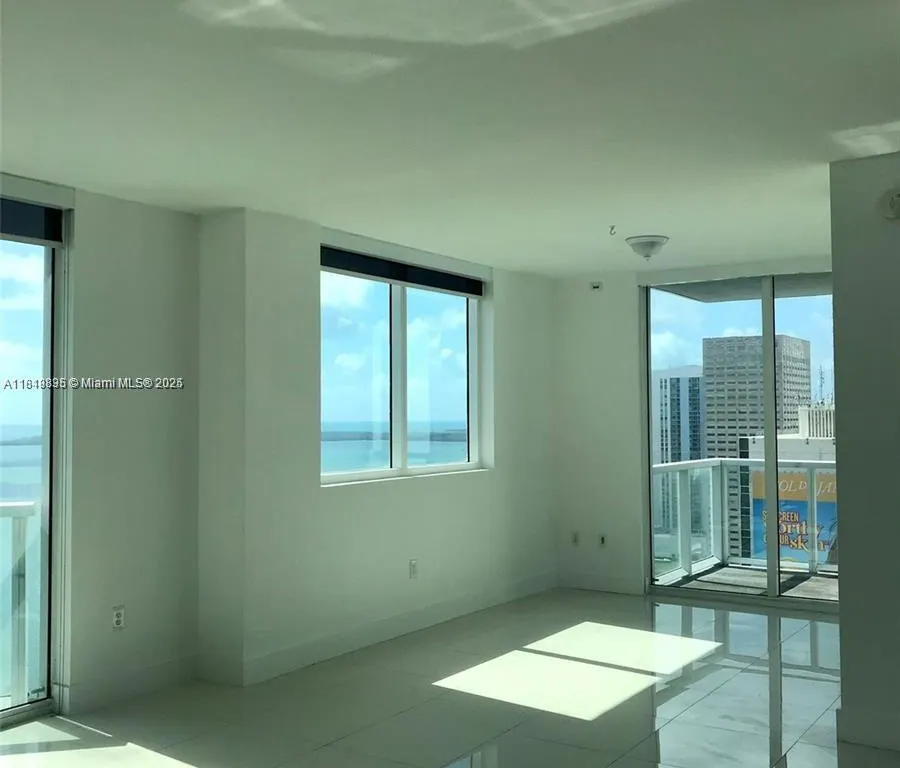 244 Biscayne Blvd # 803, Miami FL 33132