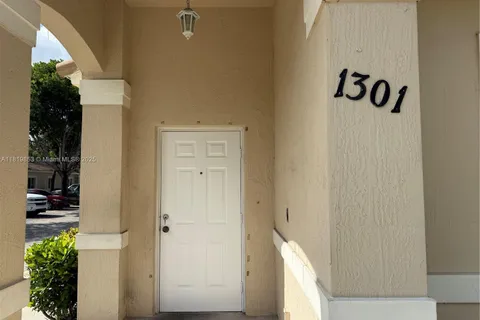 13232 Old Biscayne Dr # 1301, Homestead FL 33033