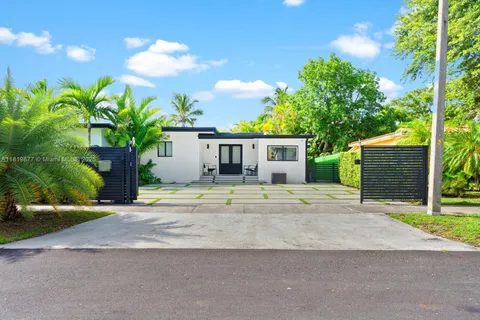 4531 SW 15th St, Miami FL 33134