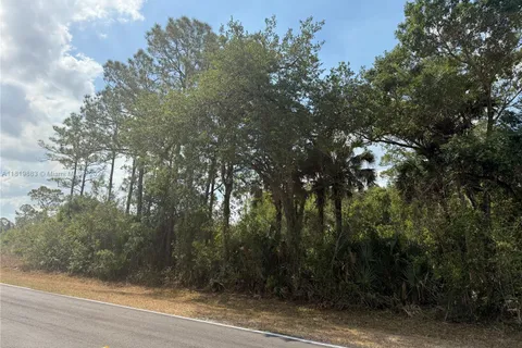 124 HUNTING CLUB AVE, Clewiston FL 33440