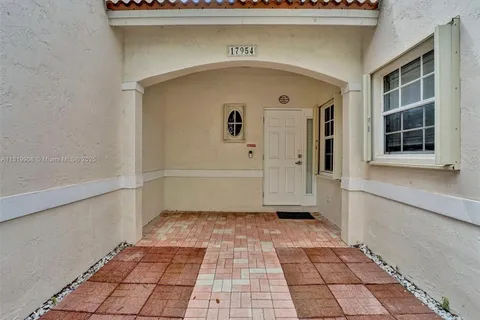 17954 SW 10th Ct # 17954, Pembroke Pines FL 33029
