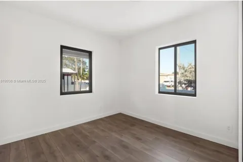 5901 SW 6th St, Miami FL 33144