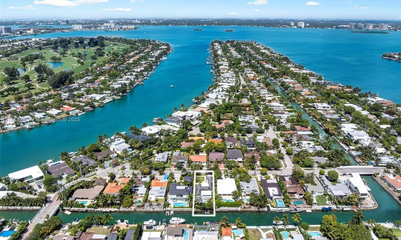 7755 Noremac Ave, Miami Beach FL 33141