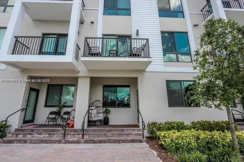8363 NW 41st St # 109, Doral FL 33166