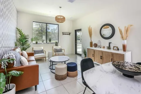 8363 NW 41st St # 109, Doral FL 33166
