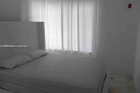 801 8th St # 101, Miami Beach FL 33139
