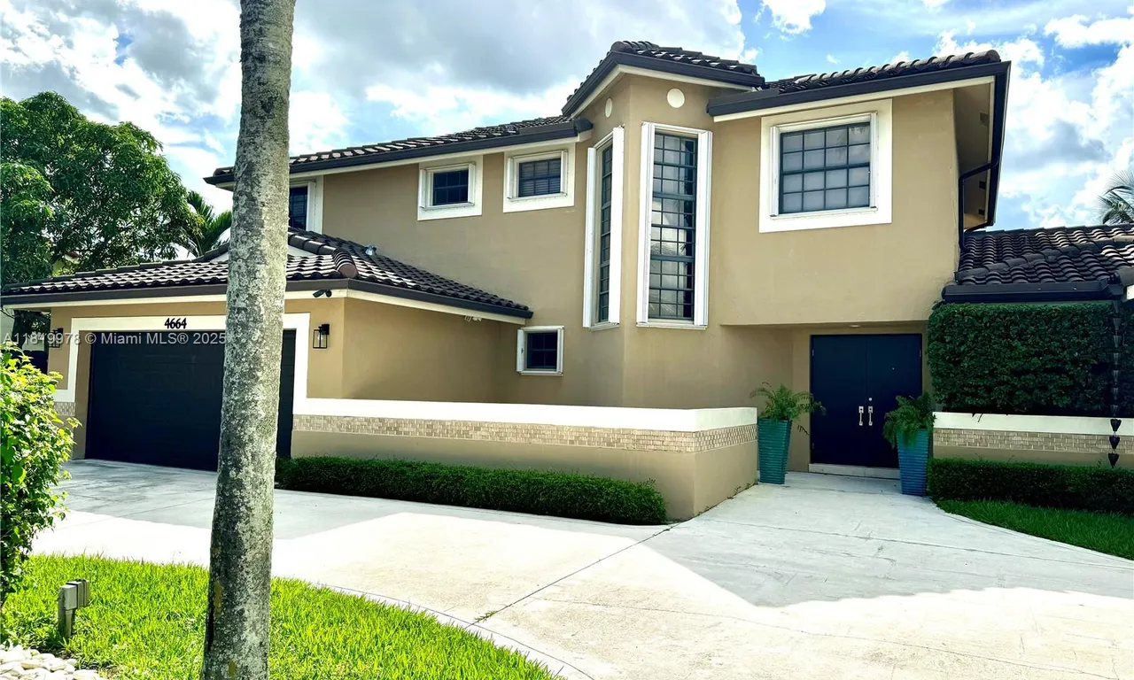 4664 SW 149th Ct, Miami FL 33185