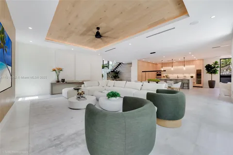 4110 Park Ave, Miami FL 33133