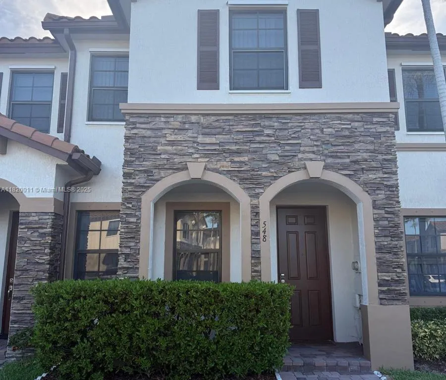 548 SE 32nd Ave # 548, Homestead FL 33033