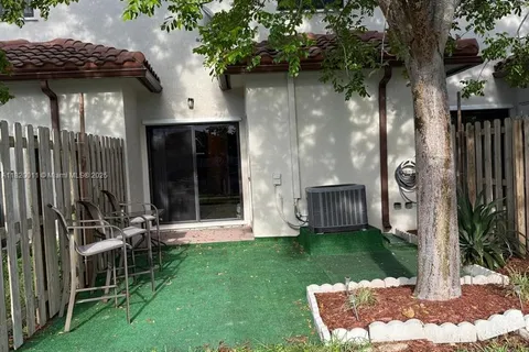 548 SE 32nd Ave # 548, Homestead FL 33033