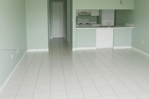 291 NW 177th St # 204, Miami Gardens FL 33169