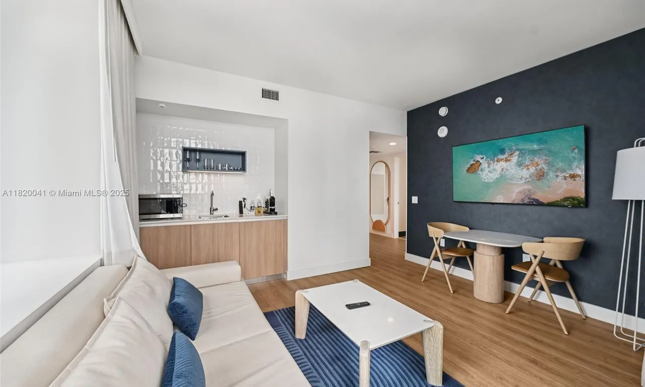 601 NE 1st Ave # 1901, Miami FL 33132