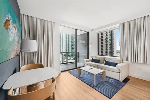 601 NE 1st Ave # 1901, Miami FL 33132