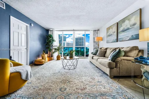 6770 Indian Creek Dr # 7B, Miami Beach FL 33141